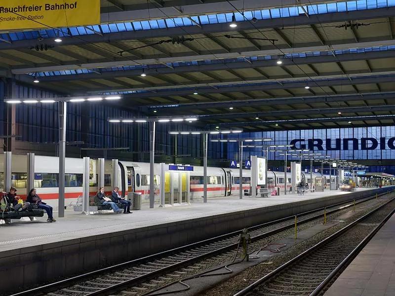 Beleuchtung des Hauptbahn Münchens